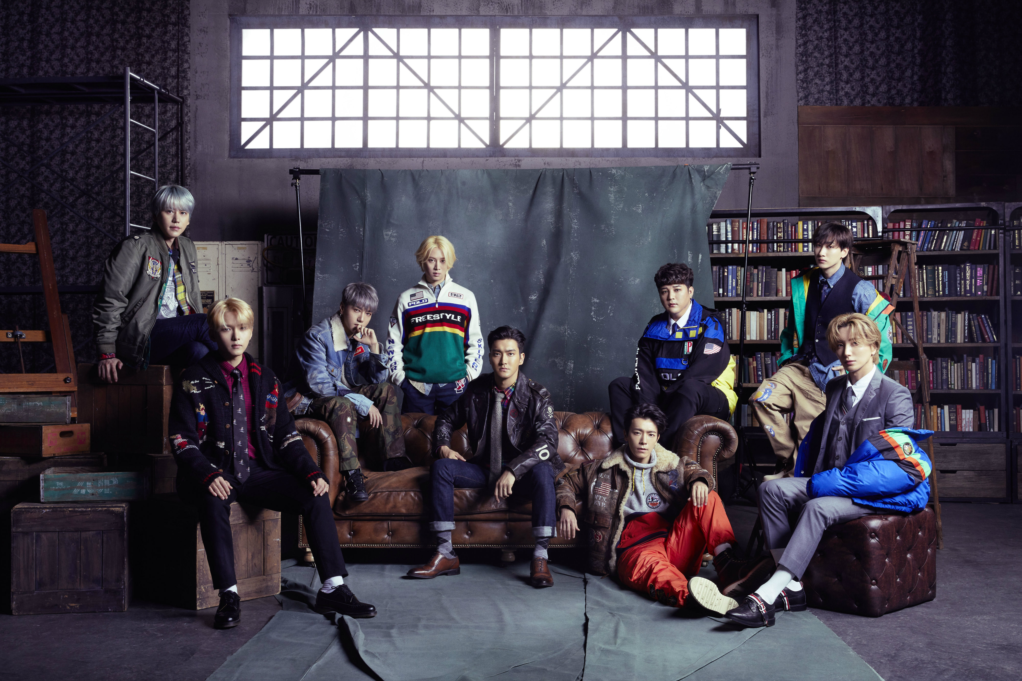 슈퍼주니어 일본 미니앨범 I THINK U 공식 이미지.jpg