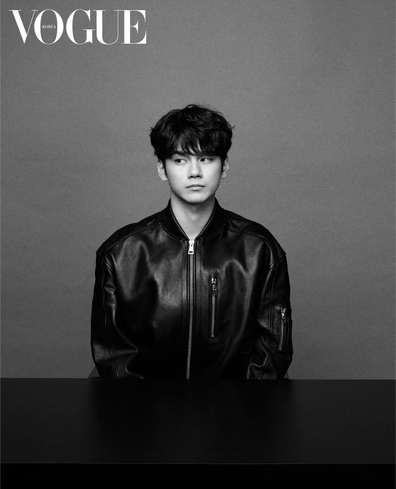 200318_옹성우, 빛나는 청춘의 강렬 존재감! 독보적 분위기 화보 공개!(3).jpg