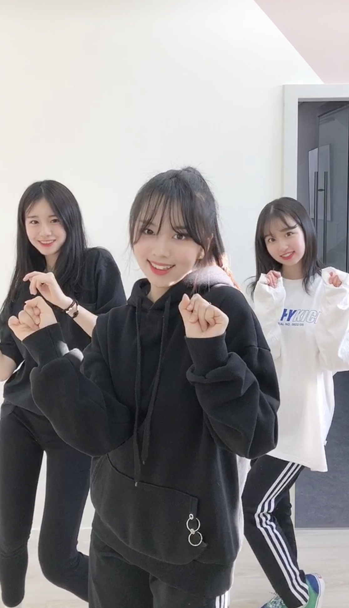 우아_틱톡 캡쳐.jpg