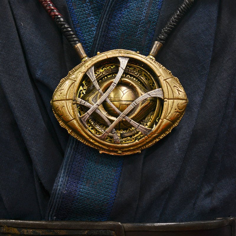 Dr-Strange-necklace-1.jpg